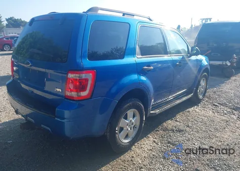 2012 Ford Escape Xlt z USA, uszkodzony, nr VIN 1FMCU0DGXCKA89380